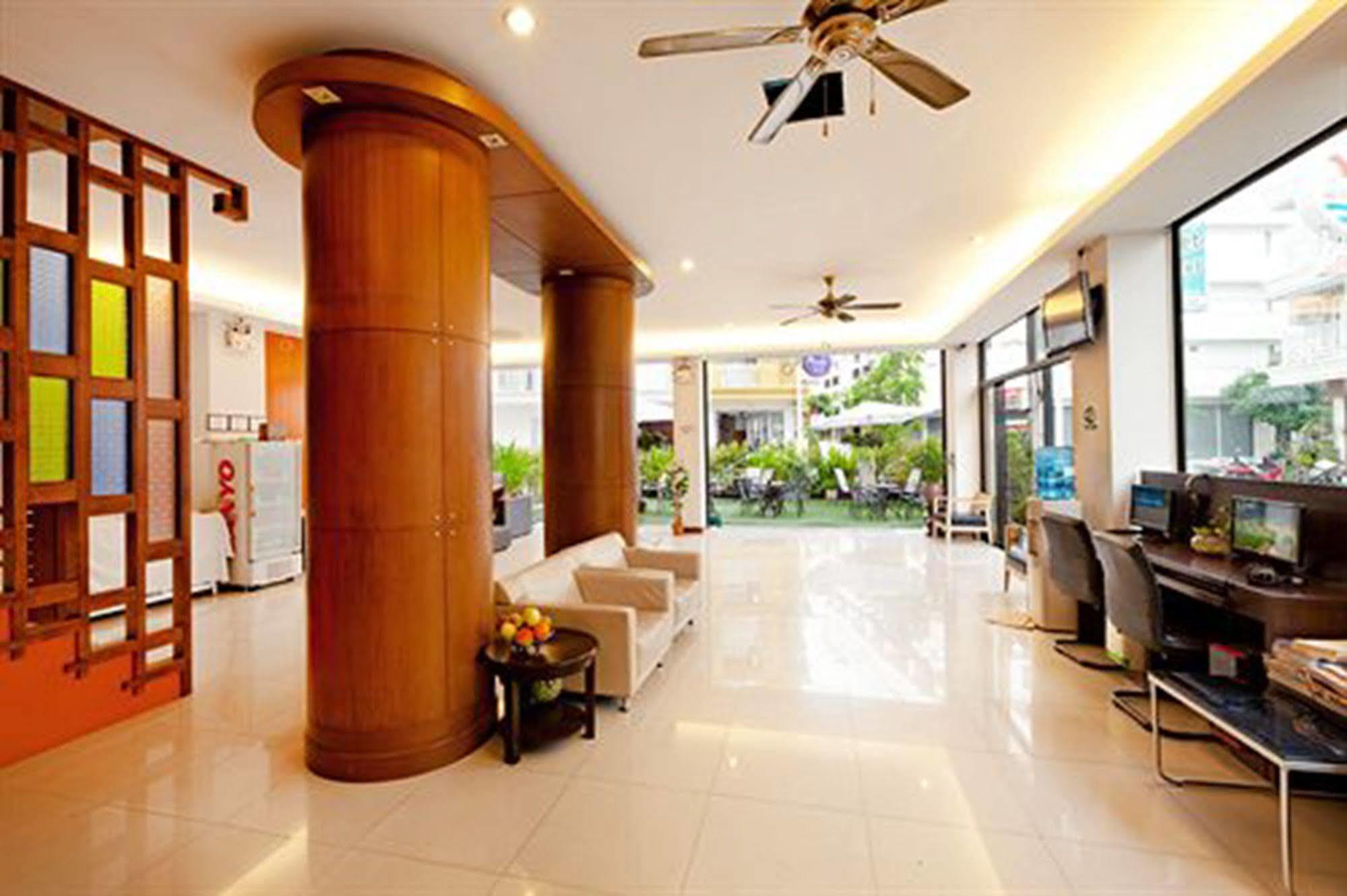 Garden Phuket Hotel Patong Exterior photo